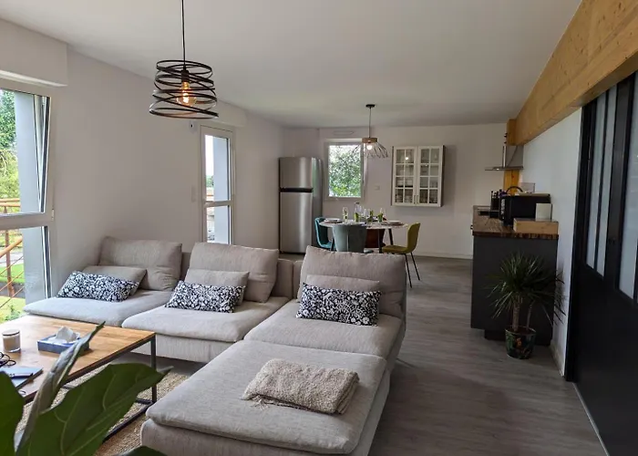 Clemathite Apartment *